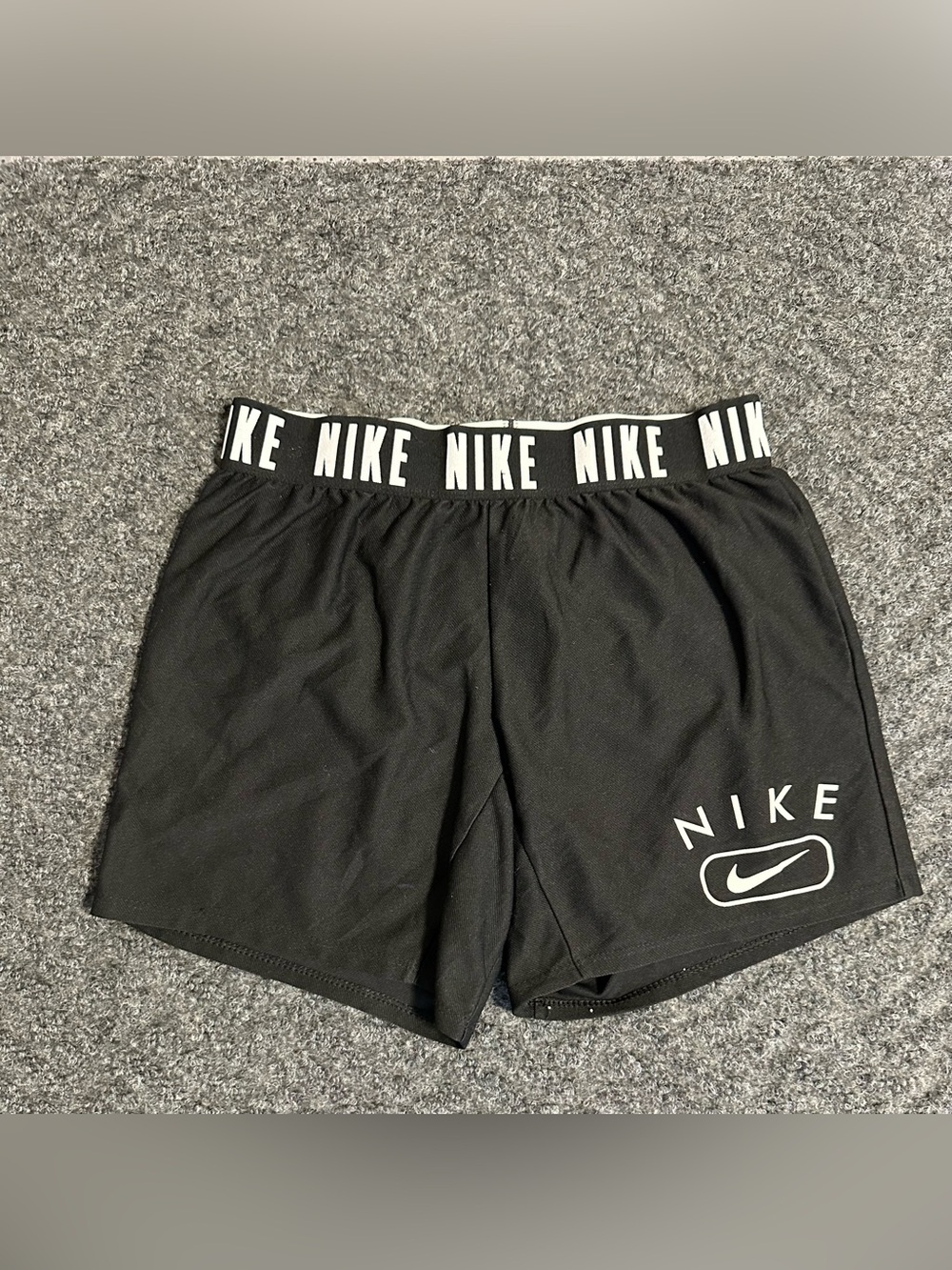 Nike Dri-FIT Black Logo Waistband Athletic Shorts Size M